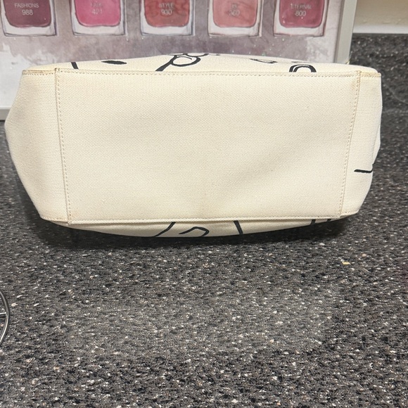 Kate Spade Artistic Cream and Red Tote - Picture 6 of 13